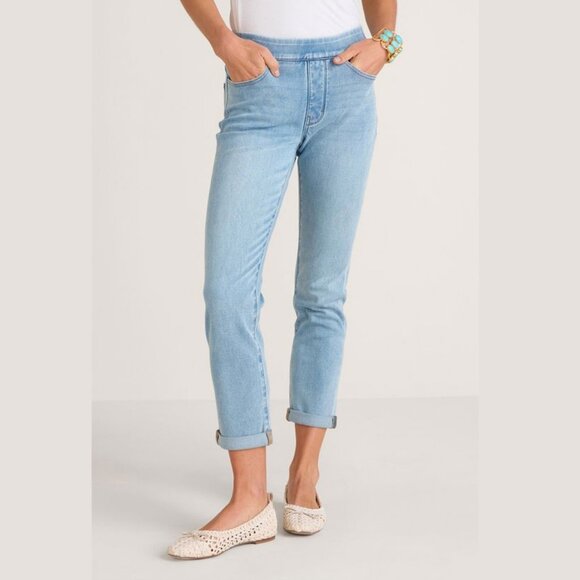 Soft Surroundings Light Wash Elastic Waist Pull On Crop Jeans (M Petite) - Picture 1 of 8
